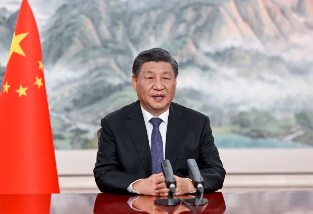 12月15日晚，国家主席习近平以视频方式向在加拿大蒙特利尔举行的《生物多样性公约》第十五次缔约方大会第二阶段高级别会议开幕式致辞。新华社记者 李学仁 摄